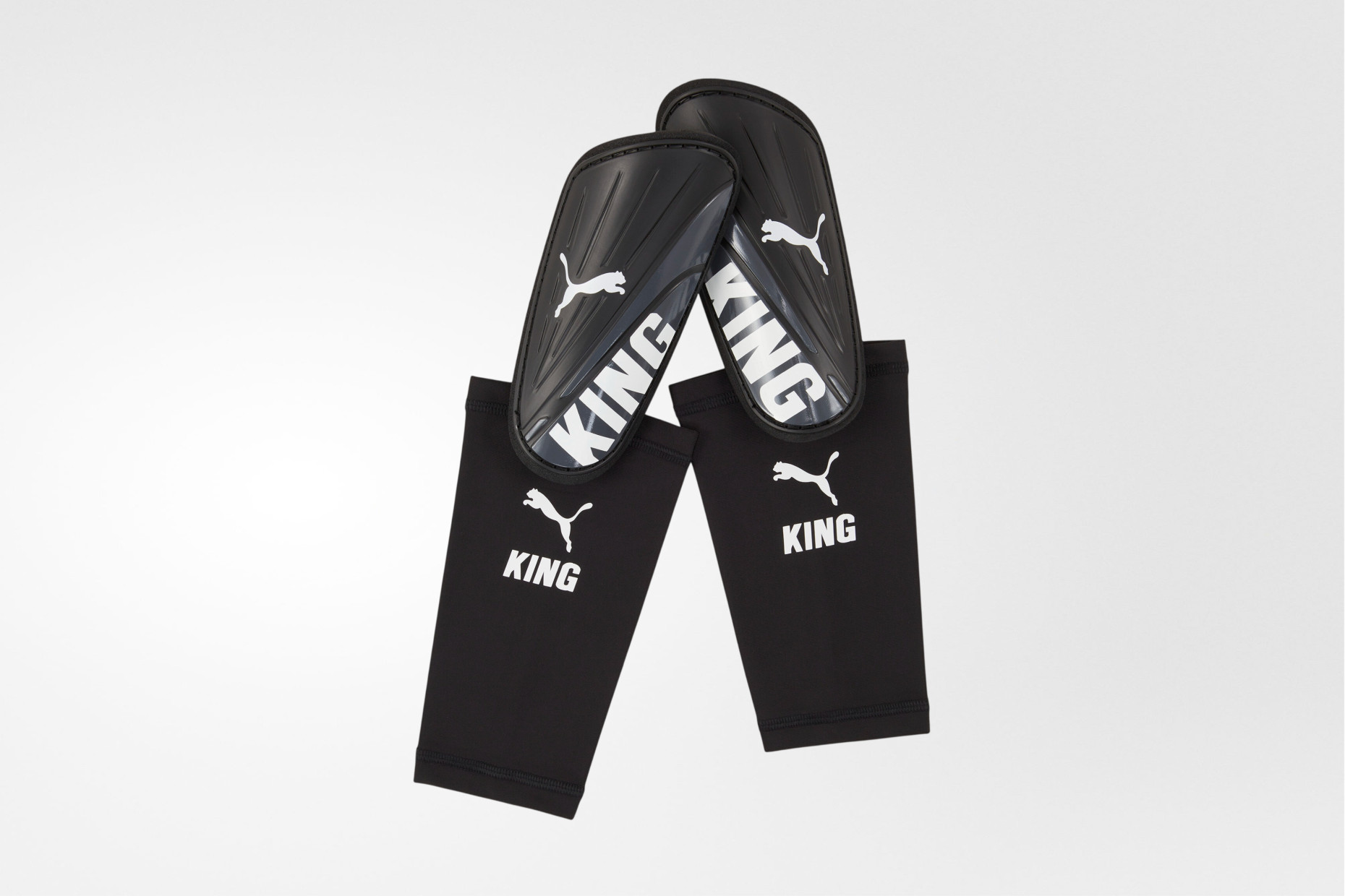 Щитки футбольные Puma